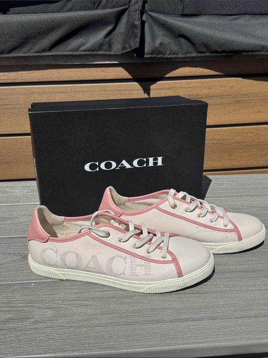 Coach Shoes - COACH C136 Leather Low-Top Sneakers Chalk Pink Size 11B with Logo EUC MSRP $228